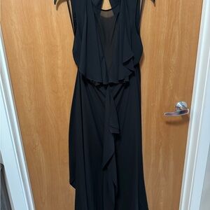 BCBG Max Azria women's open back evening dress.
Used Very good condition.
